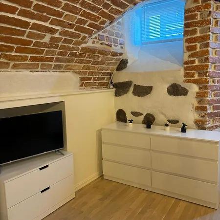 Hubane Kesklinnas Apartment